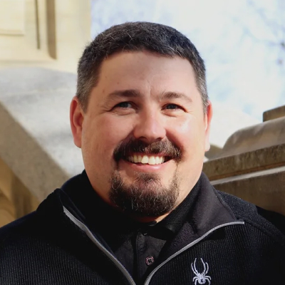 photo of Dan Gosa, Iowa State Representative, Member of Insulators Local 81, President of the Great River Area Labor Federation